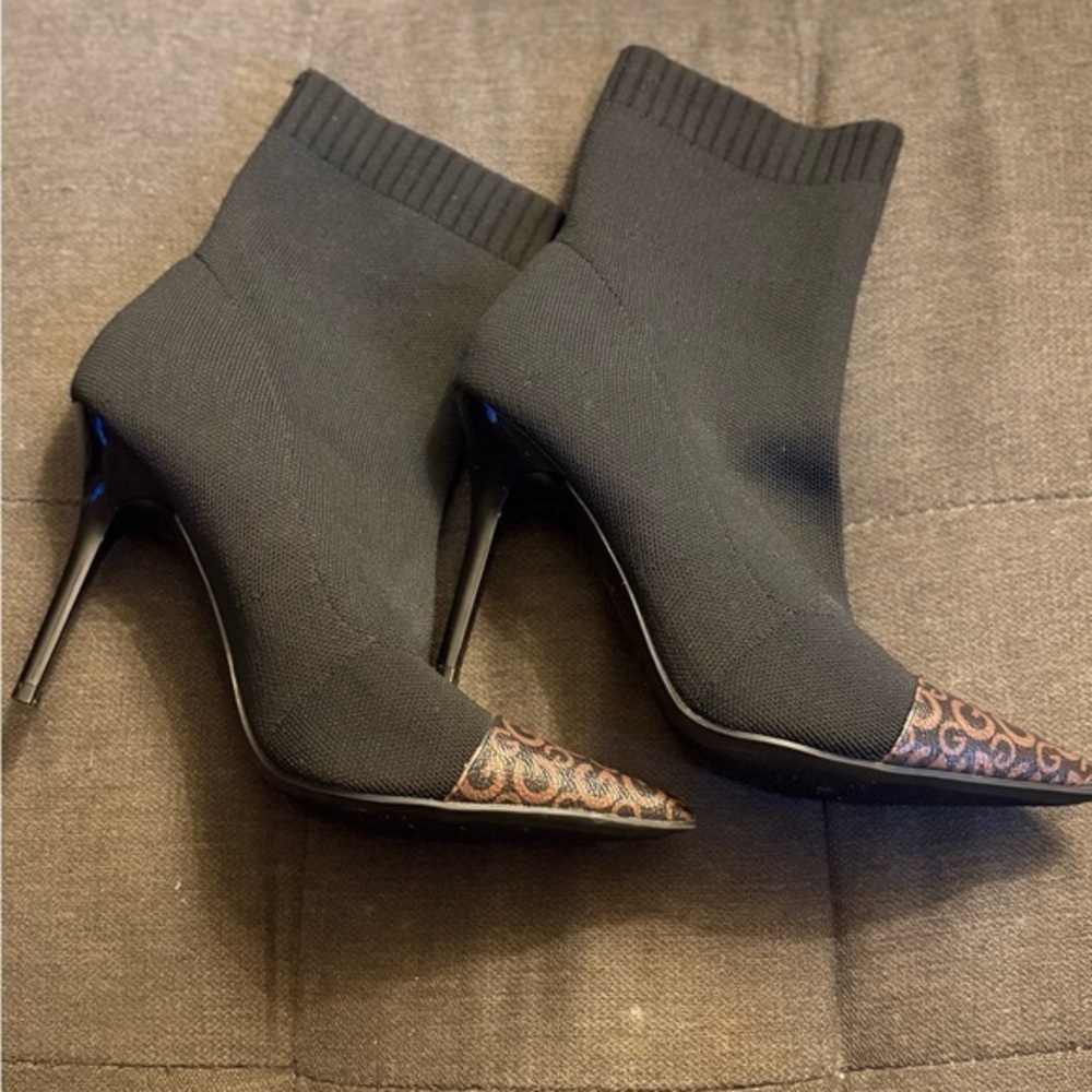 Chic Black and Brown Women's Heeled Ankle Boots
